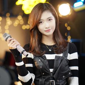 亚洲AV无码㊙️桃乃木
